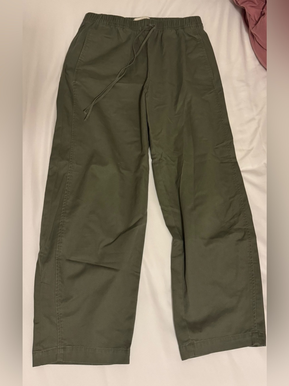 Abercrombie & Fitch Pull on Barrel Pant - Olive Green - XS Short
